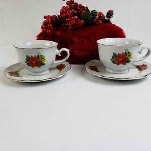 Belk Cups and Saucers Set Holiday Christmas Poinsettia Collectible 2 set cup